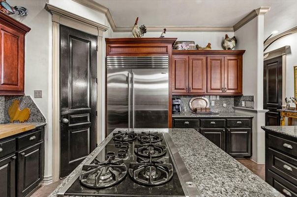 Interior, Kitchen, Stainless Steel Appliances