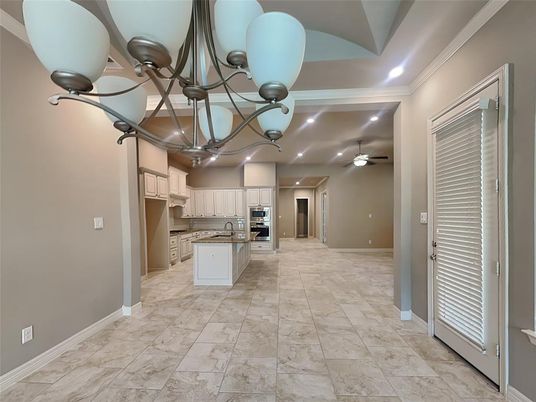 Chandelier, Interior, Kitchen, Marble, Pendant Lights, Recessed Lighting, Stainless Steel Appliances