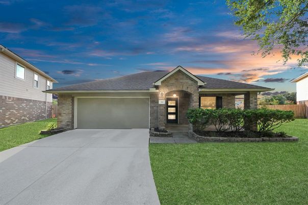 Attached, Backyard, Exterior, Facade, Ranch