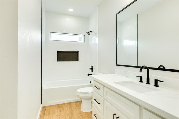 Bathroom, Dual Sink Vanities, Interior, Recessed Lighting, Wood Texture Flooring
