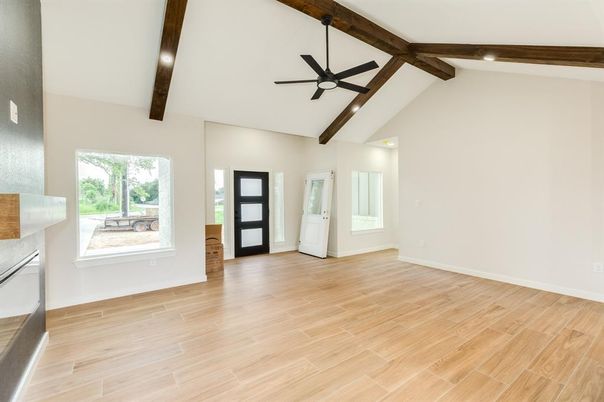 Empty room, Interior, Wooden Beams, Wood Texture Flooring