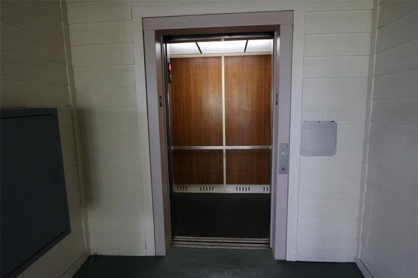 Elevator, Interior