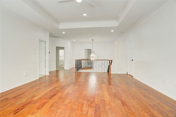 Empty room, Interior, Pendant Lights, Recessed Lighting, Wood Texture Flooring