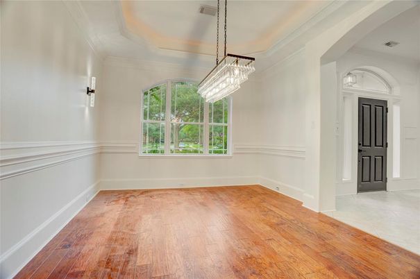 Chandelier, Empty room, Interior, Pendant Lights, Wood Texture Flooring