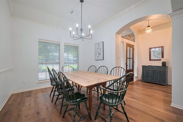 Chandelier, Dining room, Interior, Pendant Lights, Wood Texture Flooring
