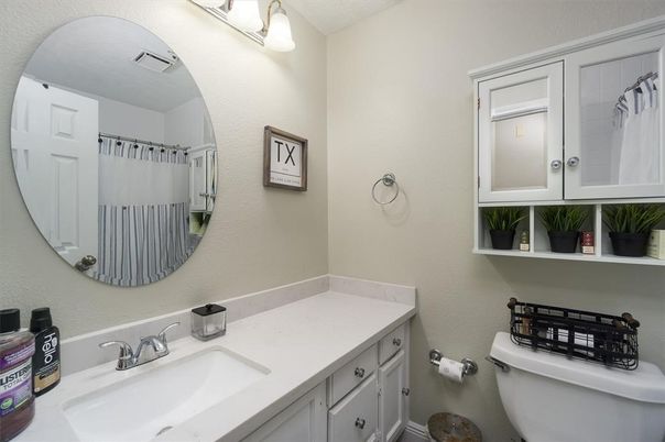 Bathroom, Interior