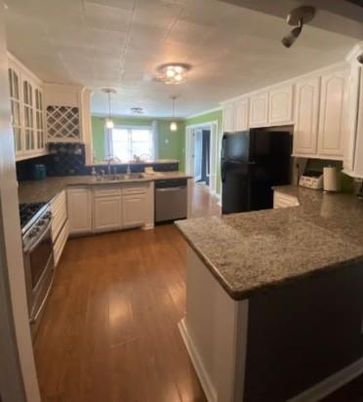 Interior, Kitchen, Pendant Lights, Stainless Steel Appliances, Wood Texture Flooring