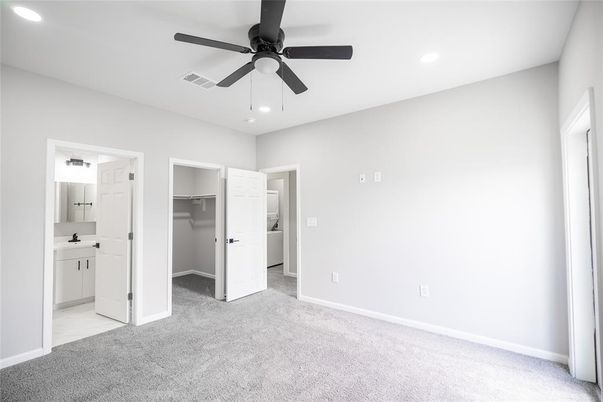 Bathroom, Empty room, Interior, Recessed Lighting
