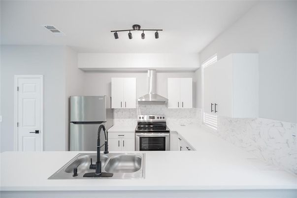 Interior, Kitchen, Stainless Steel Appliances