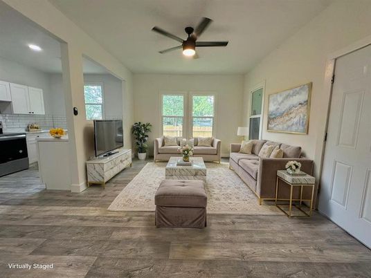 Interior, Kitchen, Living room, Recessed Lighting, Wood Texture Flooring