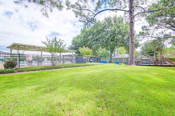 Backyard, Exterior, Playground