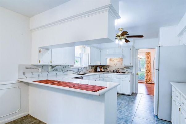 Interior, Kitchen, Tile Countertops