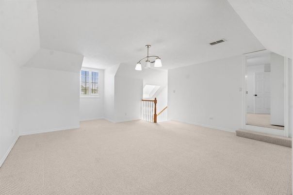 Empty room, Interior, Pendant Lights