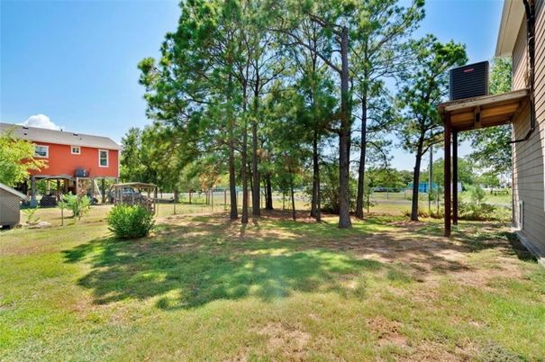 Backyard, Exterior, Playground