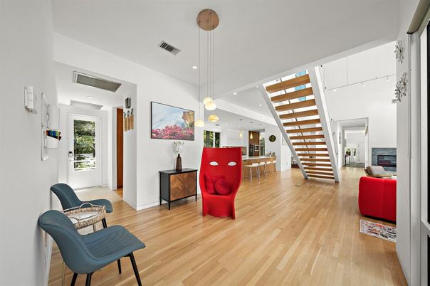Dining room, Interior, Living room, Pendant Lights, Recessed Lighting, Wood Texture Flooring