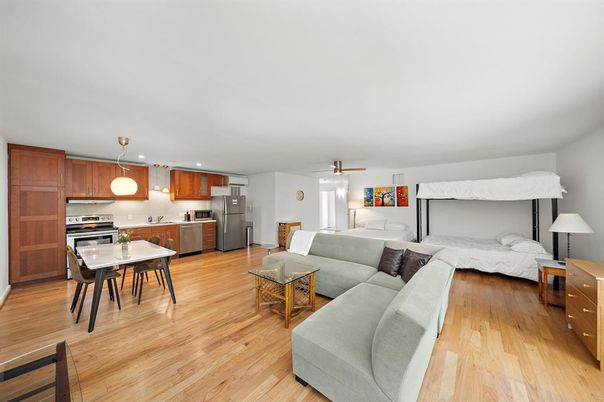 Dining room, Interior, Kitchen, Living room, Pendant Lights, Recessed Lighting, Stainless Steel Appliances, Wood Texture Flooring