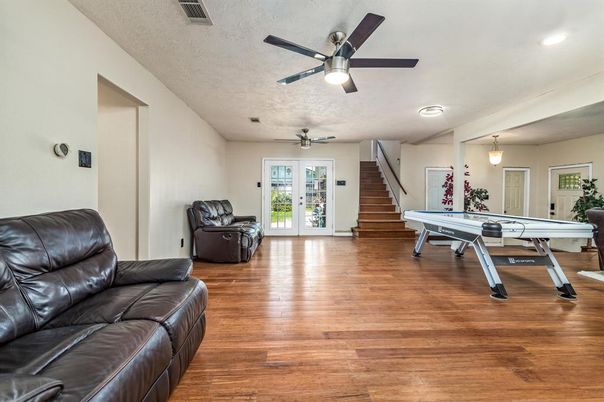 Billiard Table, Game Room, Interior, Pendant Lights, Recessed Lighting, Wood Texture Flooring