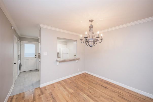 Chandelier, Empty room, Interior, Wood Texture Flooring
