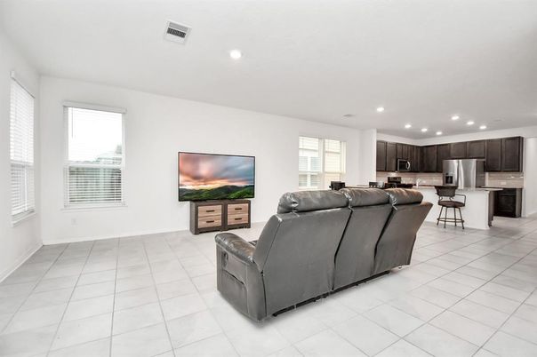 Home Theatre Room, Interior, Kitchen, Living room, Recessed Lighting, Stainless Steel Appliances