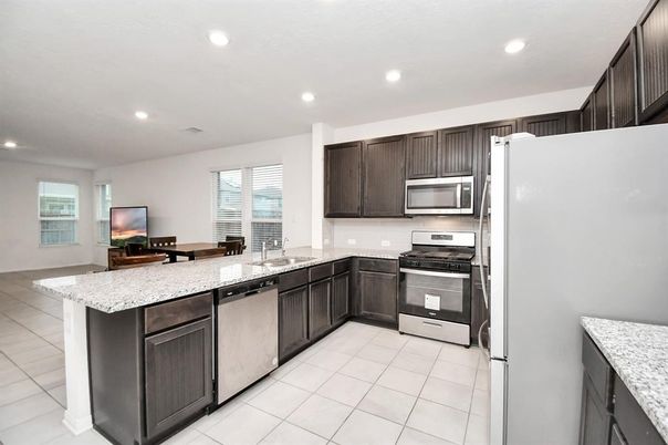 Dining room, Interior, Kitchen, Recessed Lighting, Stainless Steel Appliances
