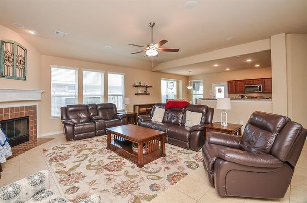 Fireplace, Interior, Kitchen, Living room, Pendant Lights, Recessed Lighting