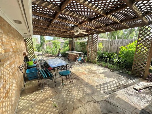 Exterior, Hot Tub
