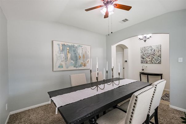 Dining room, Interior