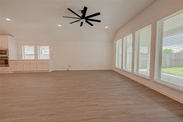 Empty room, Interior, Recessed Lighting, Wood Texture Flooring