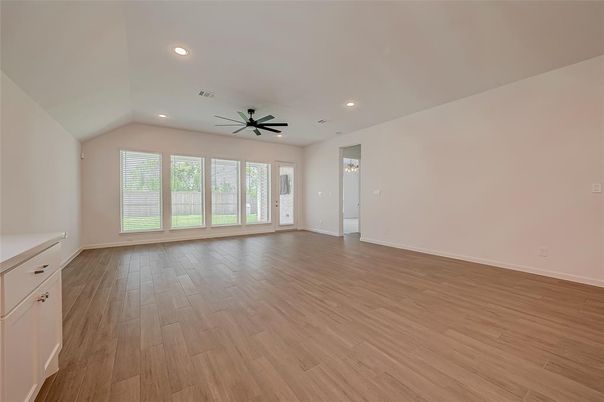 Empty room, Interior, Recessed Lighting, Wood Texture Flooring