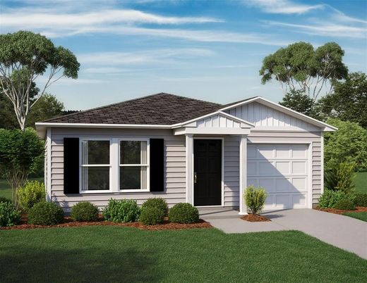 Attached, Exterior, Facade, Ranch