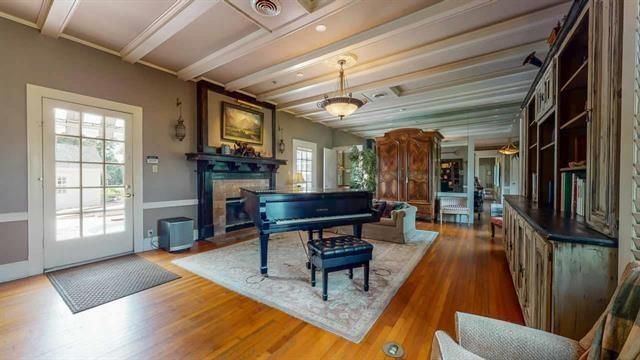 Fireplace, Interior, Living room, Pendant Lights, Piano, Recessed Lighting, Wood Texture Flooring