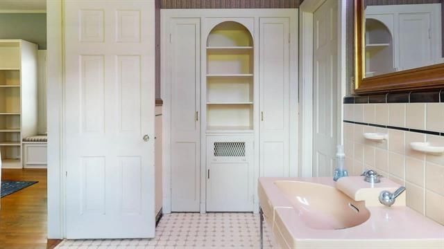 Bathroom, Interior, Wood Texture Flooring