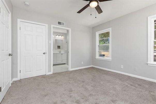 Bathroom, Empty room, Interior