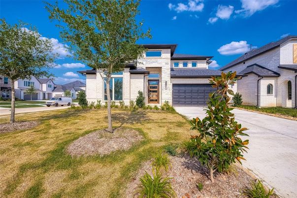 Attached, Backyard, Exterior, Facade, Mediterranean