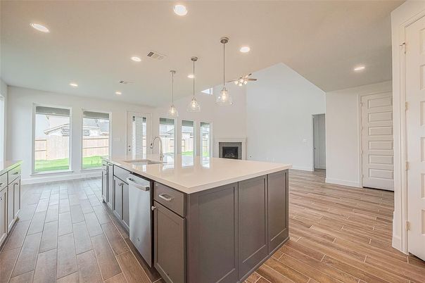 Fireplace, Interior, Kitchen, Pendant Lights, Recessed Lighting, Wood Texture Flooring