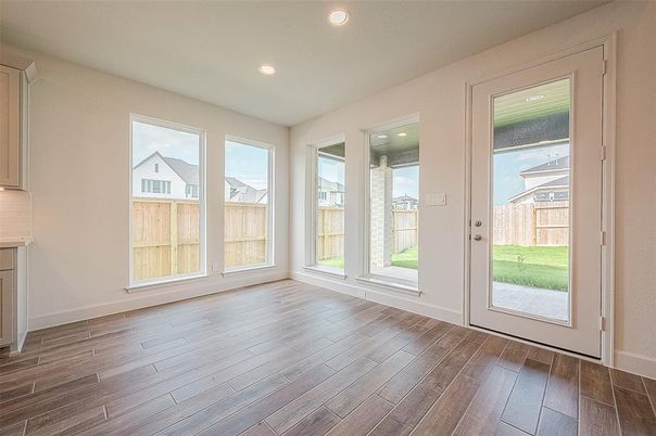 Empty room, Interior, Recessed Lighting, Wood Texture Flooring