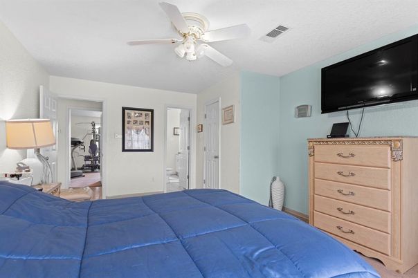 Bedroom, Fitness Equipment, Interior