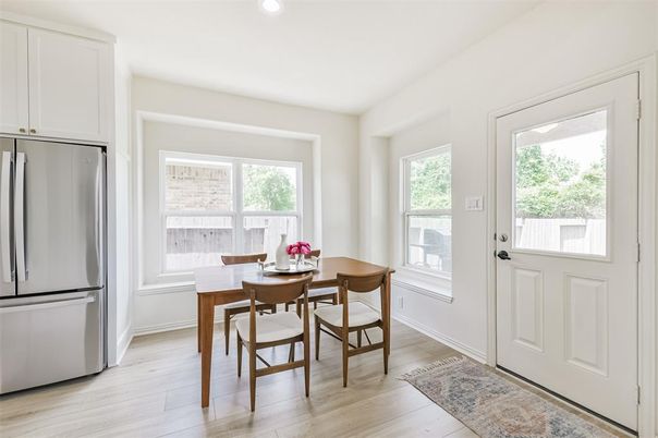 Dining room, Interior, Kitchen, Recessed Lighting, Wood Texture Flooring
