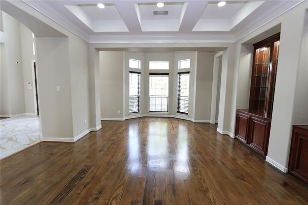 Empty room, Interior, Recessed Lighting, Wood Texture Flooring