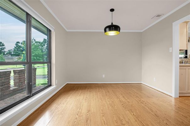 Empty room, Interior, Pendant Lights, Wood Texture Flooring