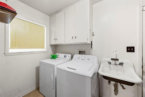 Interior, Washer
