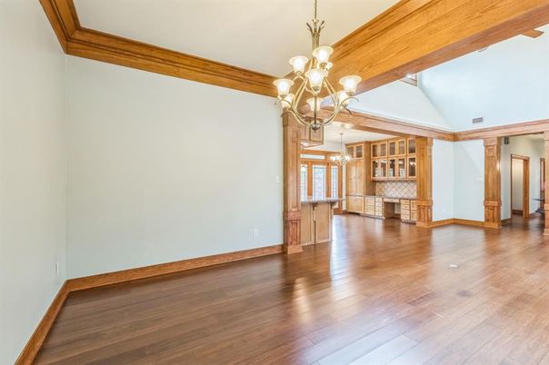 Chandelier, Empty room, Interior, Wooden Beams, Wood Texture Flooring