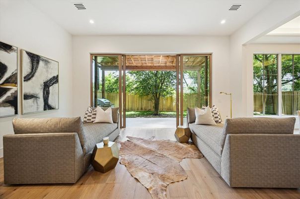 Interior, Living room, Recessed Lighting, Wood Texture Flooring