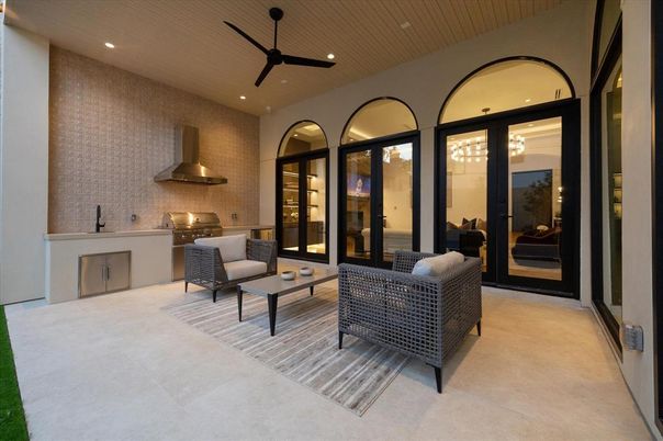 Exterior, Recessed Lighting