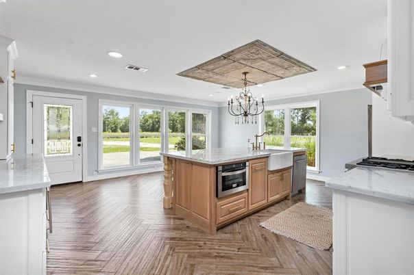 Chandelier, Interior, Kitchen, Recessed Lighting, Wood Texture Flooring