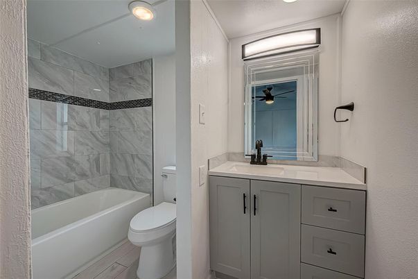 Bathroom, Interior, Marble Walls