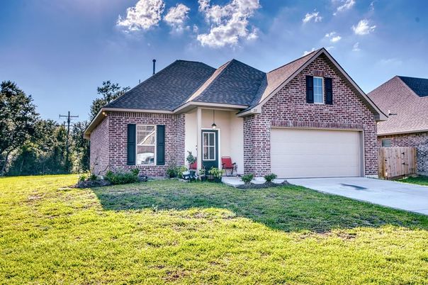 Attached, Backyard, Exterior, Facade, Brick Facade, Brick Traditional
