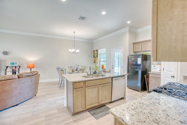 Chandelier, Dining room, Interior, Kitchen, Recessed Lighting, Wood Texture Flooring