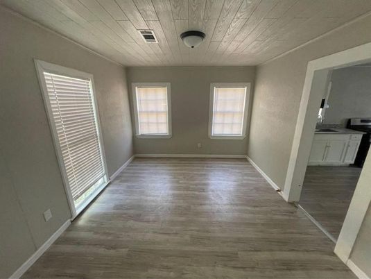 Empty room, Interior, Wooden Ceilings, Wood Texture Flooring
