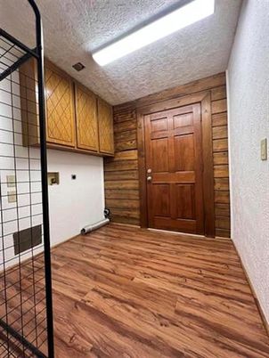 Interior, Wood Texture Flooring, Wooden Walls
